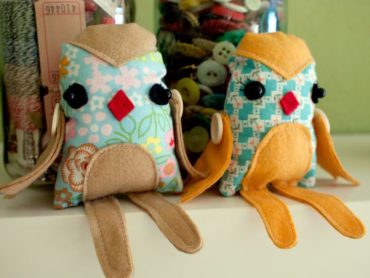 Plush Pattern Little Birdie by Viviana