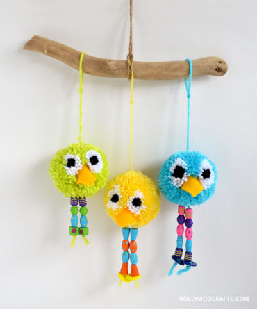 How to make – Pom Pom Bird Craft